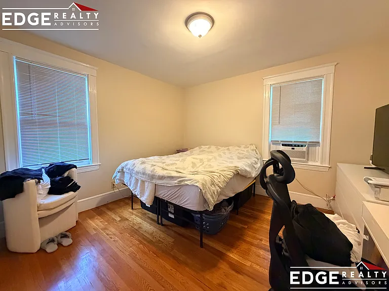 10 Greymere Rd — Photo 9