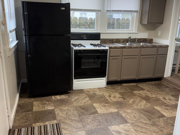 1211 W Jefferson Blvd #5