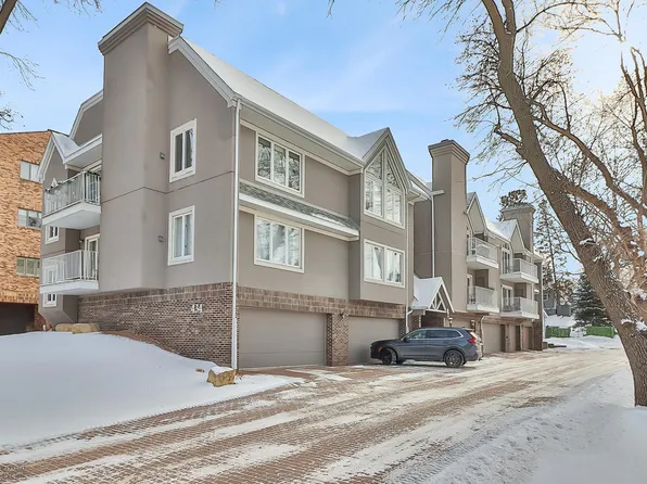 434 6th Ave S APT 203, Fargo, ND 58103