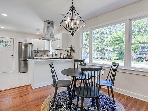 5th image of 1171 Sherwood St