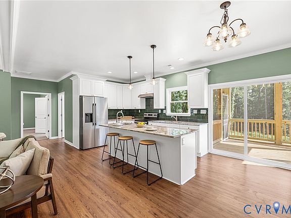 2nd image of 2211 Osborne Rd