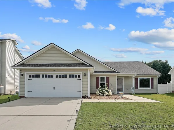 1214 Herring Gull Dr, Fayetteville, NC 28306