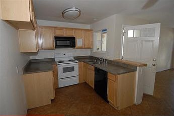 2nd image of 3550 Sunset Ln Unit 3