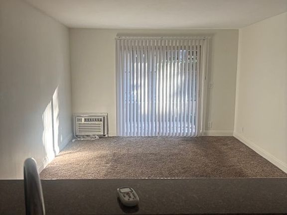 3rd image of 1045 Peach Ave Unit 6