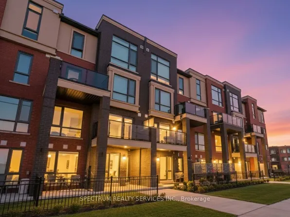 15 Romilly Ave #19, Brampton, ON L7A 5L8