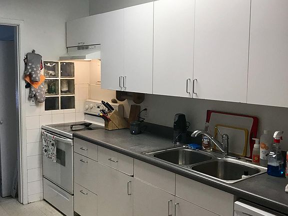4th image of 2328 Tallahassee Dr