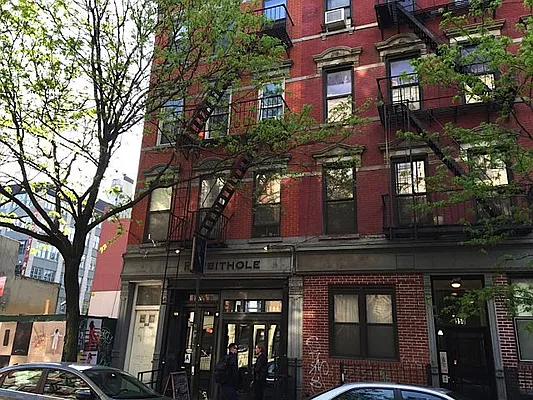 Rented by Friedman Roth Realty | media 11