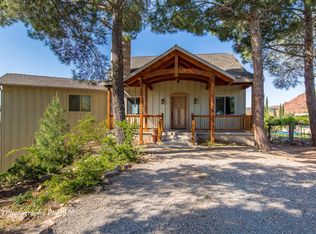 2105 Oak Grove Dr, Leeds, UT 84746