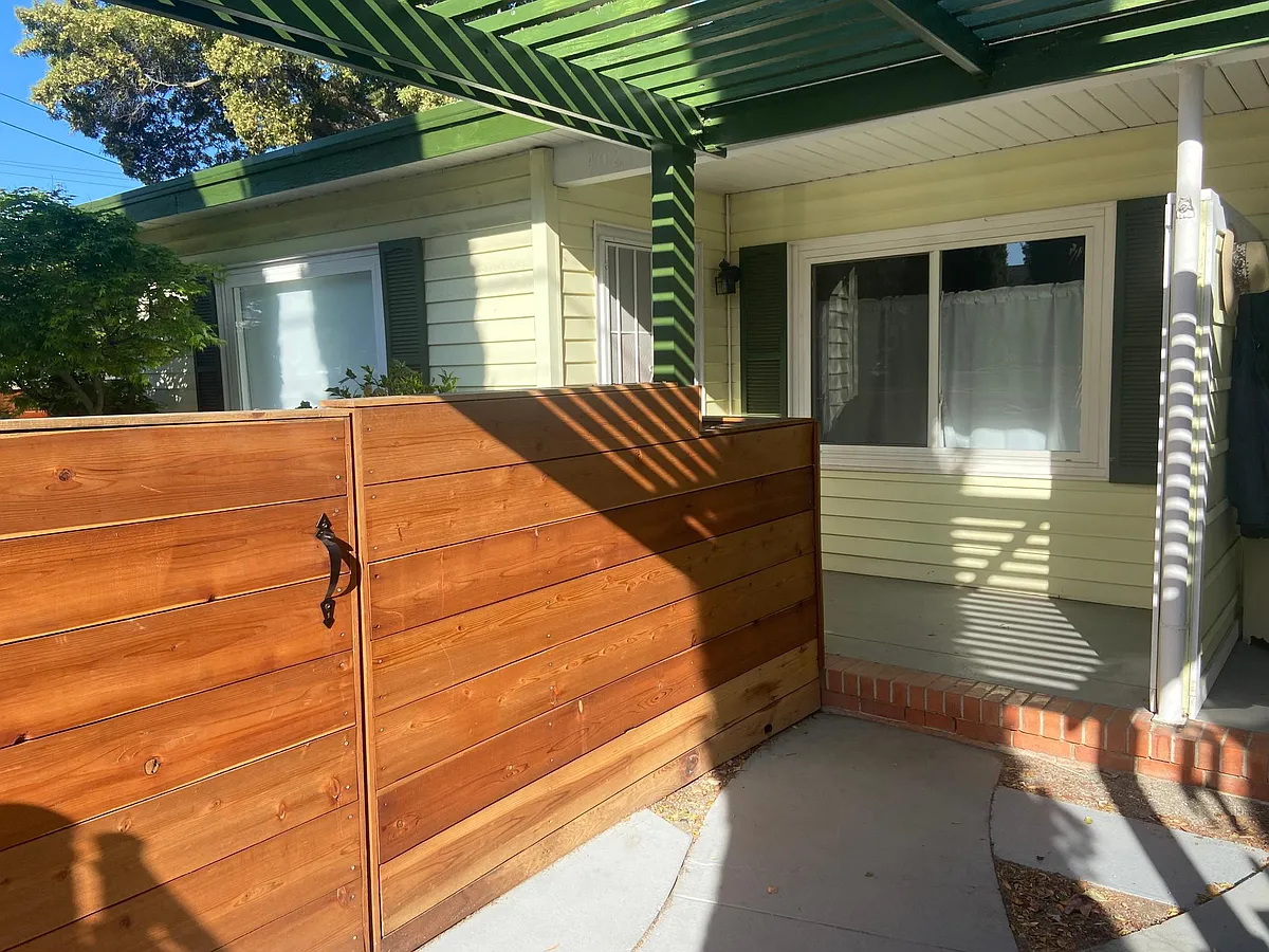 Building Photo - 4021 Edgemoor Pl