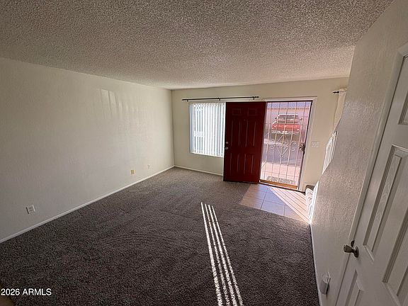 2nd image of 4828 W ORANGEWOOD Avenue #106