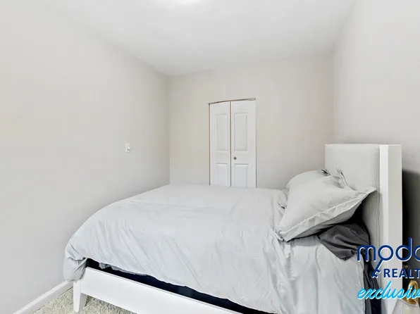 629 Kappock Street image 16 of 26