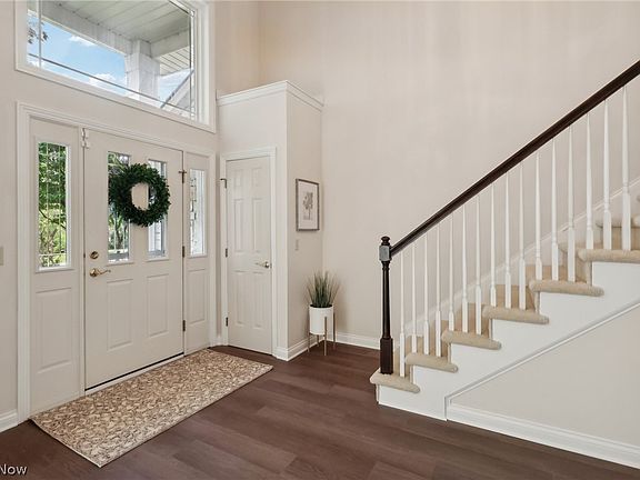 4th image of 30953 Walden Dr