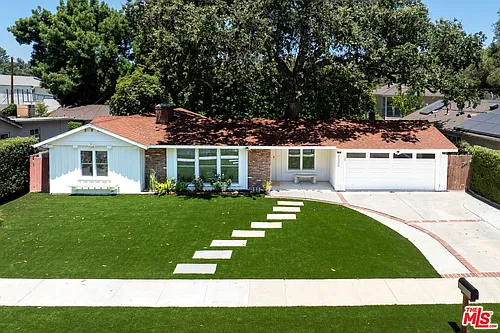 21309 Ibanez Ave Photo 1