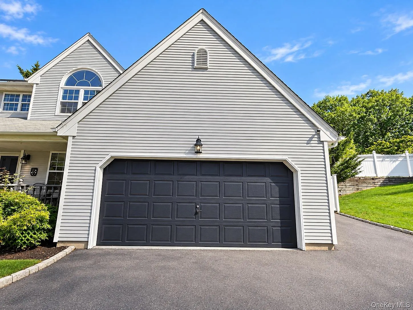 5 bed, 2.5 bath, 2510 sqft, $6,500 — Photo 4