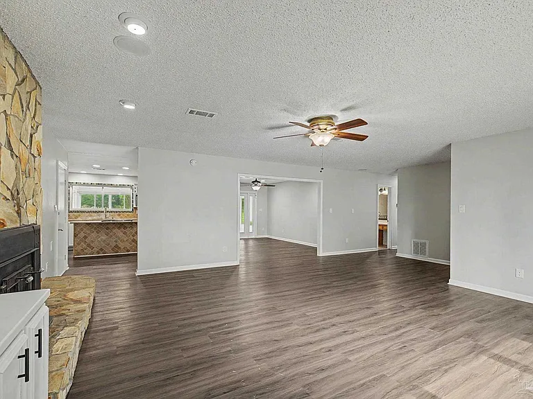 2340 Tobie Dean Rd — Photo 26