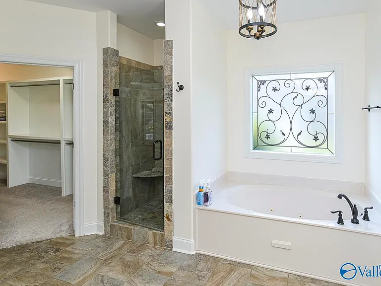 161 Huntsmen Ln — Photo 16