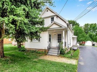 7 Edward St APT 1, Lancaster, NY 14086