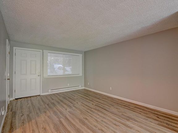 3rd image of 3701 Biscay St NW