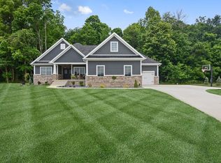 6088 Bluegrass Rd, Kokomo, IN 46901