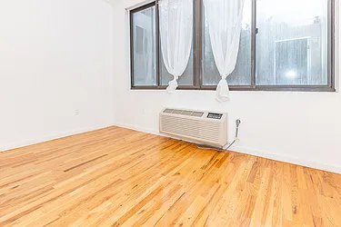 Rented by MySpaceNYC