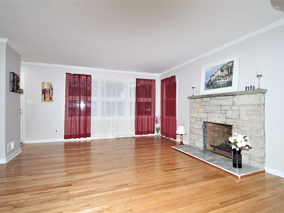 4th image of 530 N Berwick Blvd