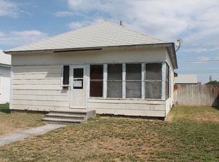 709 Culbertson Ave, Worland, WY 82401