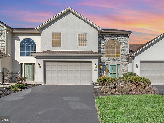 2nd image of 2199 Bordeaux Ct