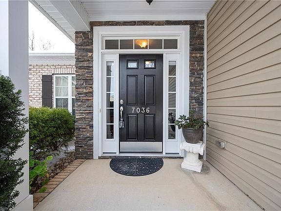 5th image of 7036 Woodside Forest Cir