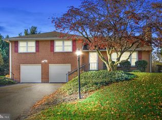 1732 Prescott Rd, York, PA 17403