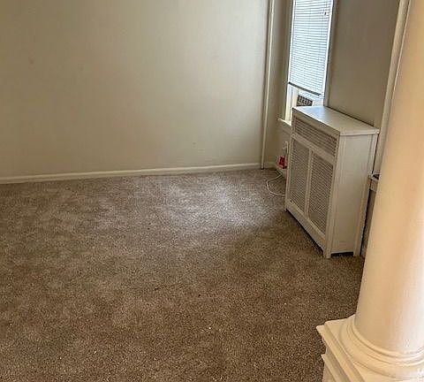 4th image of 1344 W 6th St