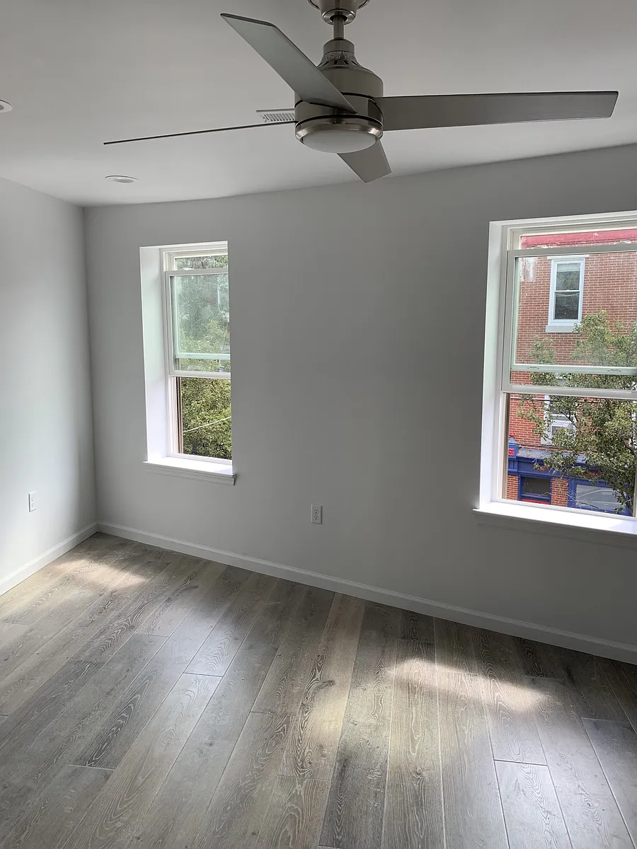 Building Photo - 922 E Passyunk Ave #1
