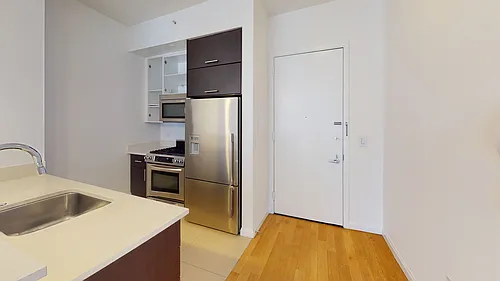 795 Columbus Ave Photo 1