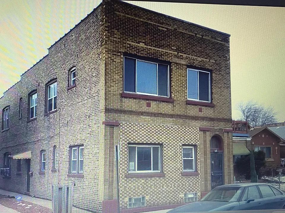 3736 Euclid Ave #1