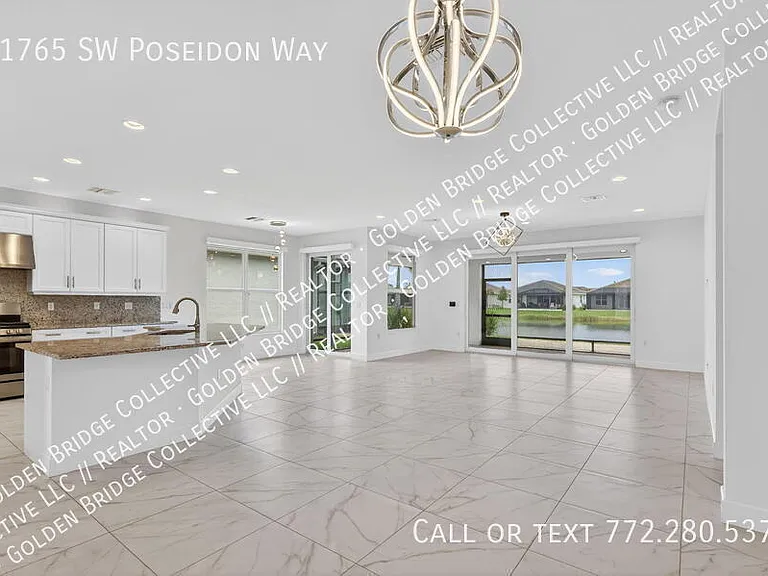 11765 SW Poseidon Way — Photo 4