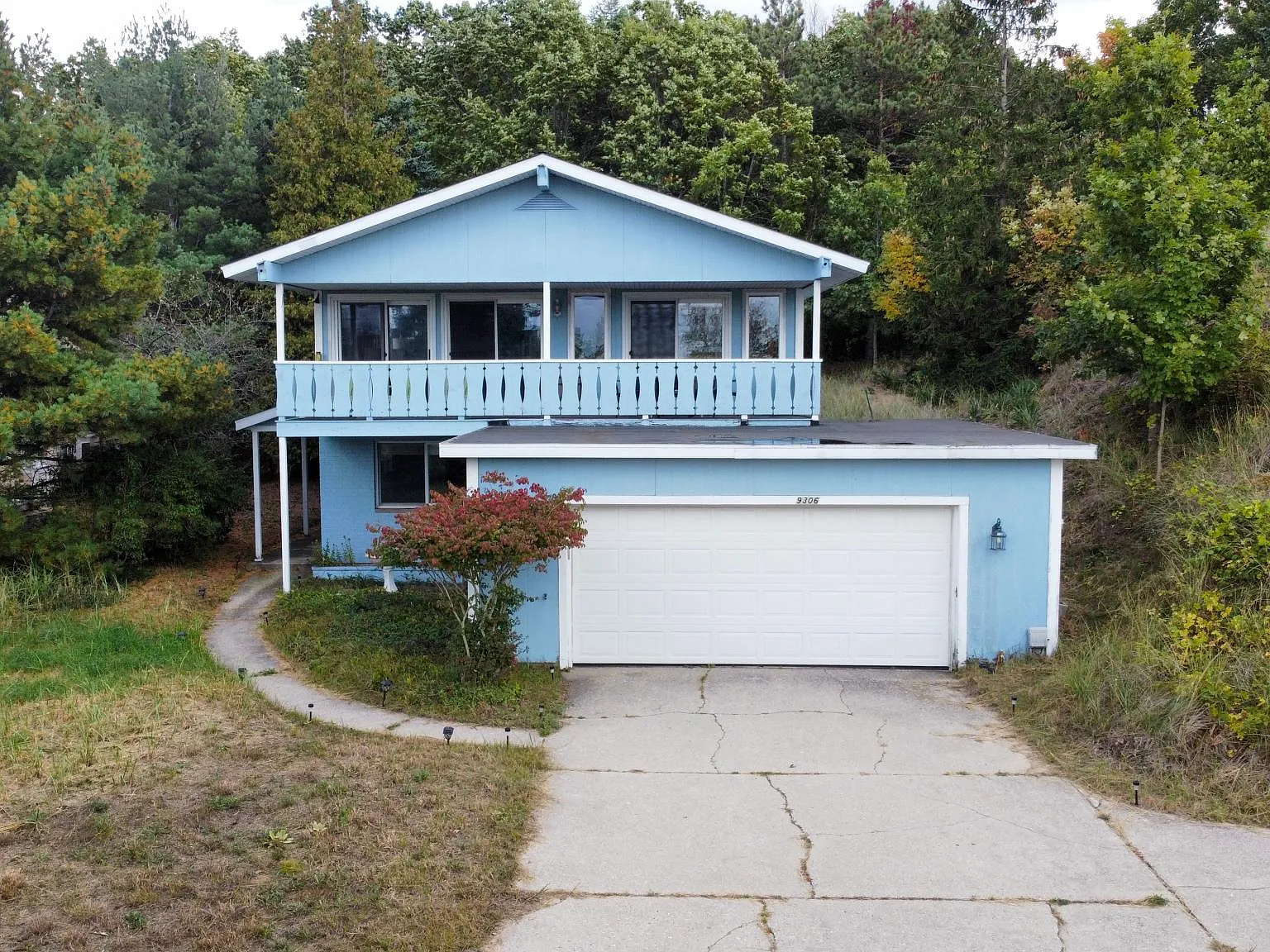 4 bed, 2500 sqft, $2,200 — Photo 3