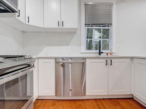 2nd image of 3717 36th St