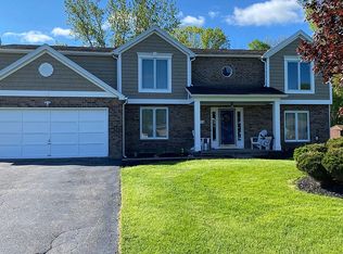 115 Hillbridge Dr, Rochester, NY 14612