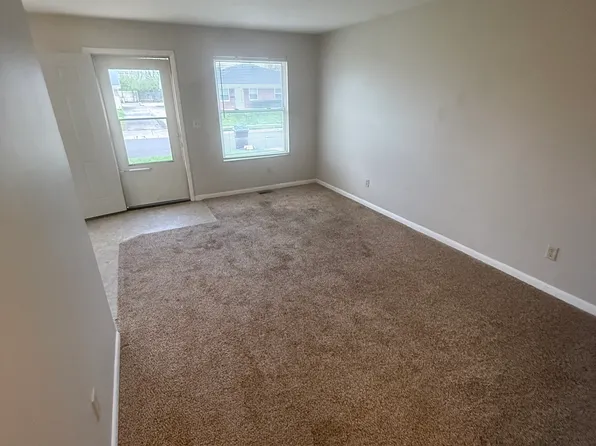 130 Orth Dr #130, New Carlisle, OH 45344