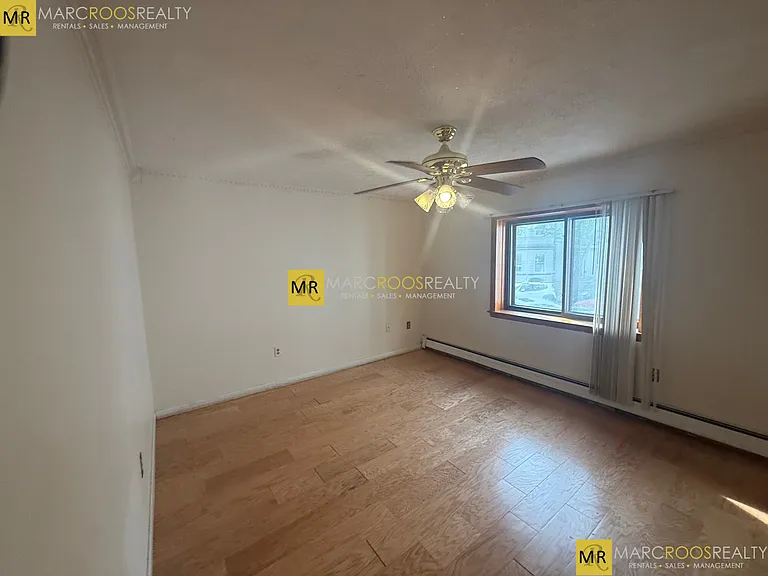 1030 Bennington St #5B — Photo 11