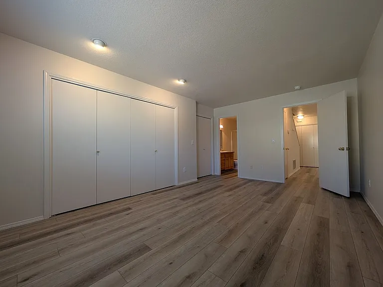 686 Oakdale Ave — Photo 11