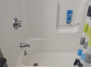 581 Crown St APT 63, Meriden, CT 06450