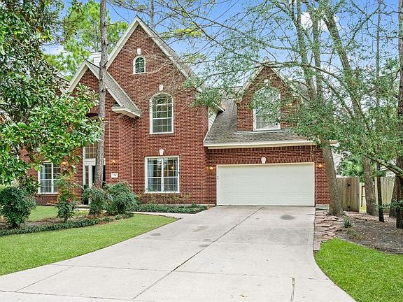 2nd image of 34 Misted Lilac Pl