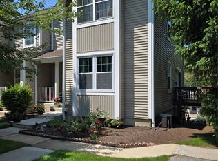 29 Stone Creek Ln, Briarcliff Manor, NY 10510