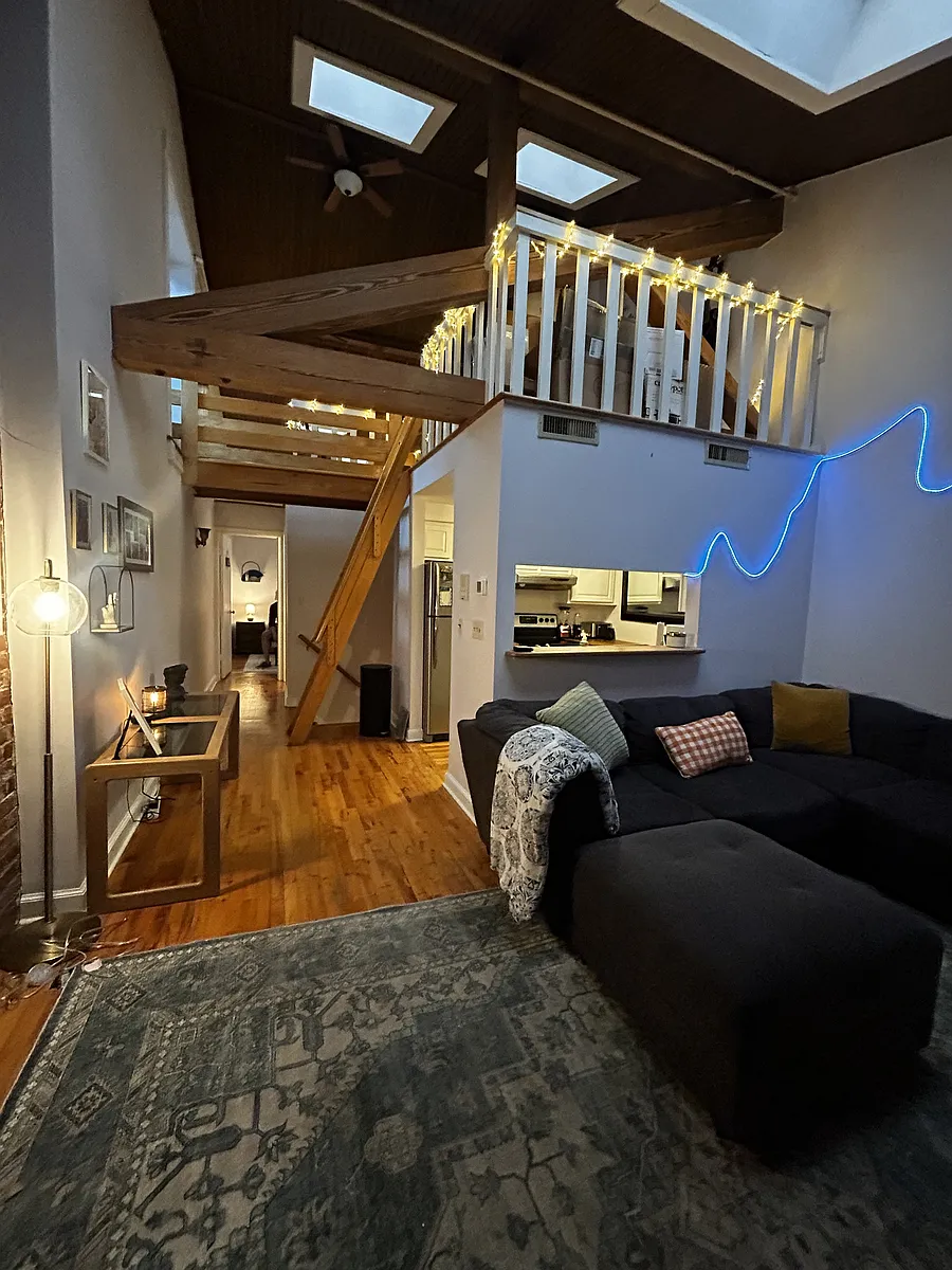 Building Photo - 134 Washington St #D401