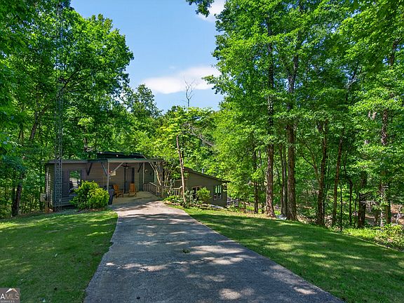 2nd image of 1326 Armstrong Mill Rd