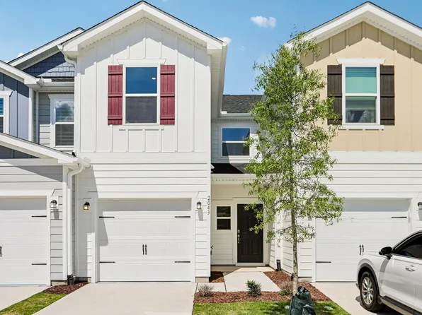 2043 Oakdale Dr, Durham, NC 27703