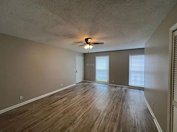 2nd image of 506 Windellwood Cir