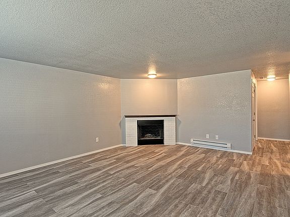 3rd image of 15115 40th Ave W APT A
