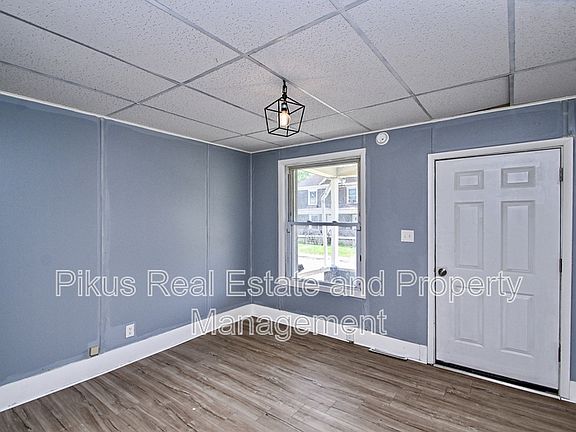 3rd image of 825 7th St NW APT A