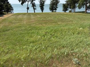 26 E Lake Rd, Devils Lake, ND 58301